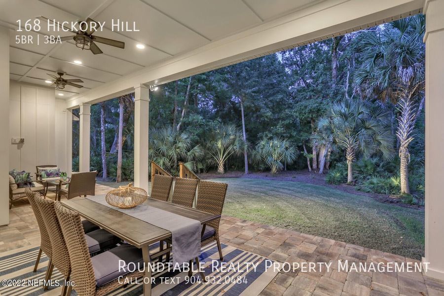 Gorgeous 5 bedroom/ 3 bathroom cottage home in Palencia for rent! property image