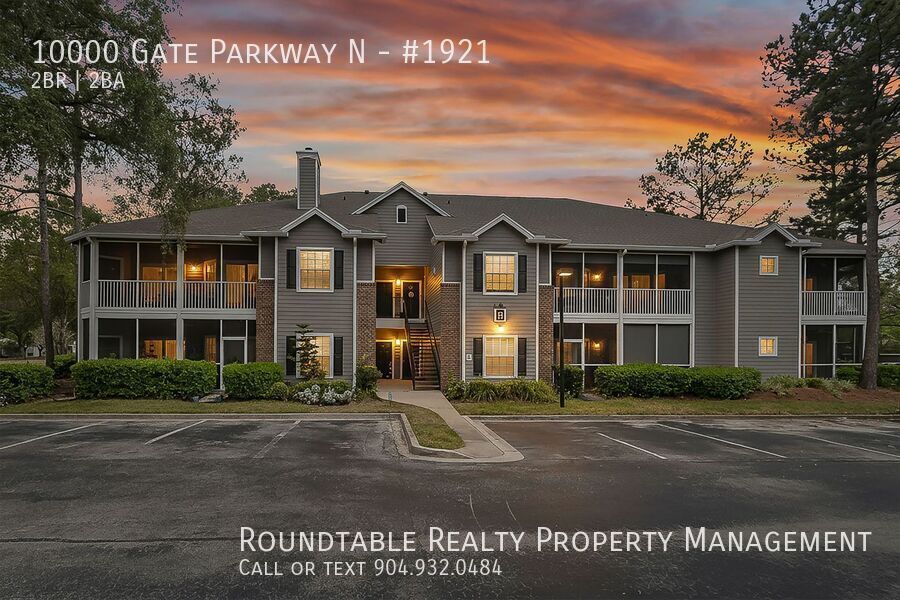 2 bedroom/ 2 bathroom condo on Southside! property image