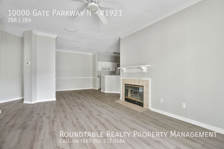 2 bedroom/ 2 bathroom condo on Southside! property image