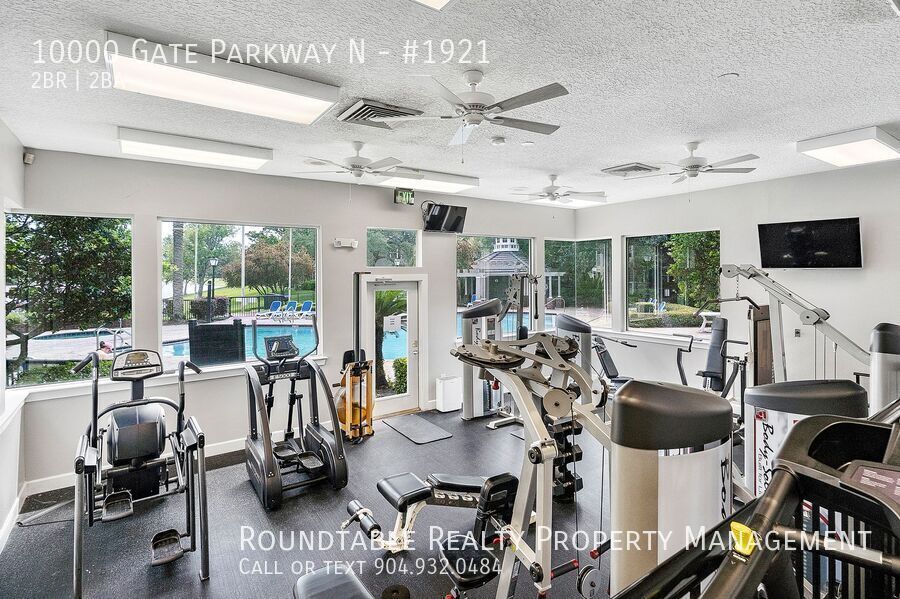 2 bedroom/ 2 bathroom condo on Southside! property image