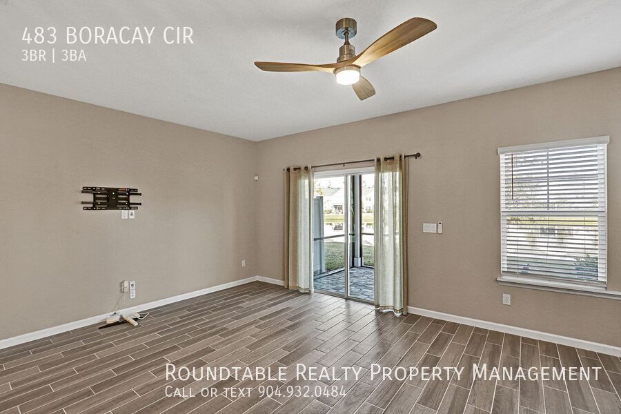 3 bedroom/ 2.5 bath townhome in Beachwalk! property image