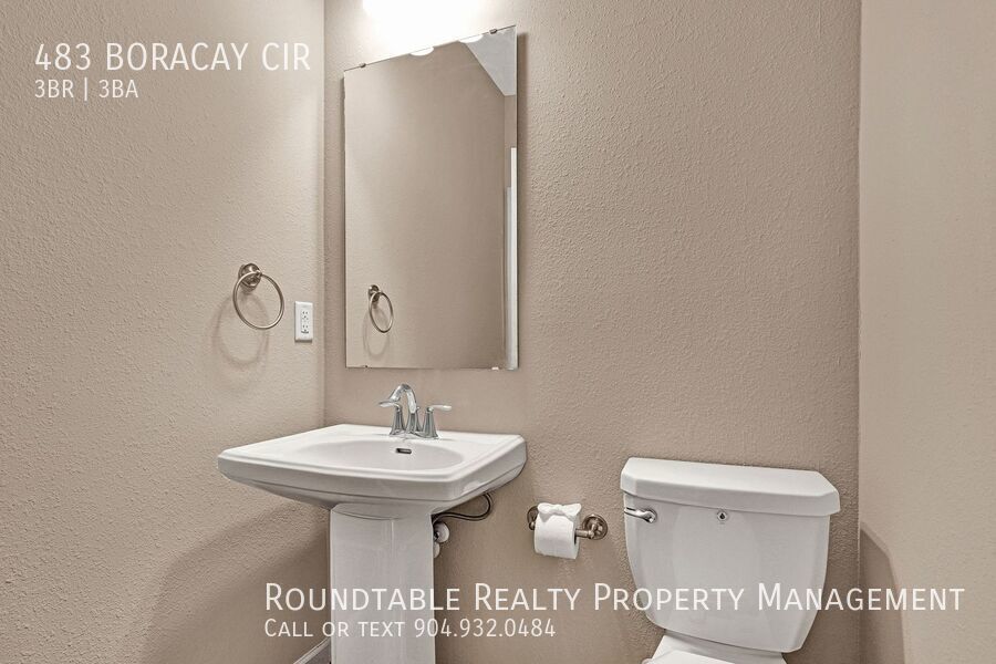 3 bedroom/ 2.5 bath townhome in Beachwalk! property image