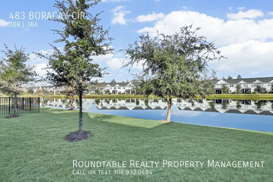 3 bedroom/ 2.5 bath townhome in Beachwalk! property image