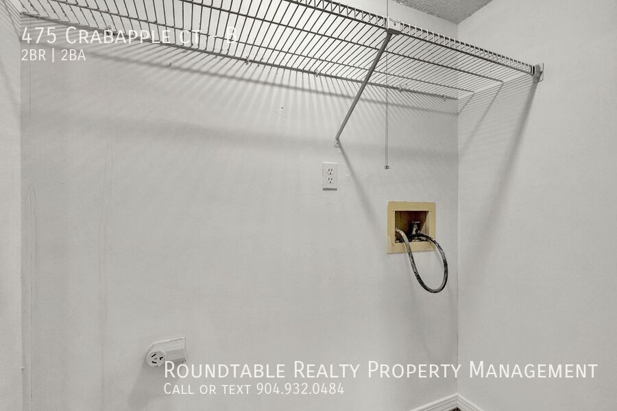 2 bedroom/ 1.5 bathroom apartment in Orange Park property image