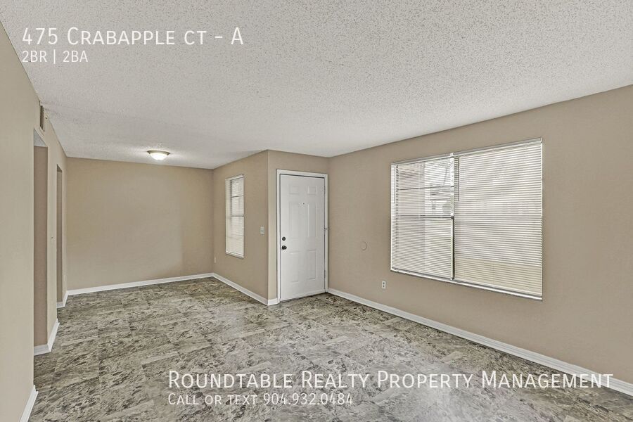 2 bedroom/ 1.5 bathroom apartment in Orange Park property image