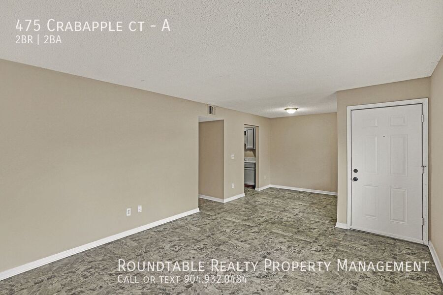 2 bedroom/ 1.5 bathroom apartment in Orange Park property image