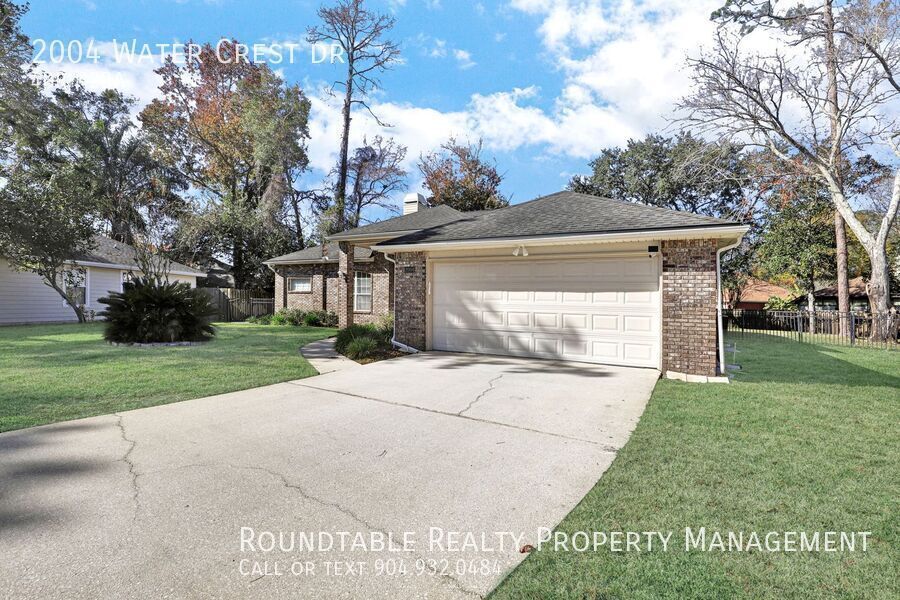 Great 4 bedroom/ 2 bathroom home in Eagle Harbor property image