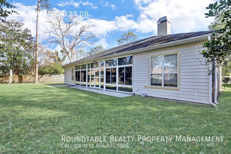 Great 4 bedroom/ 2 bathroom home in Eagle Harbor property image