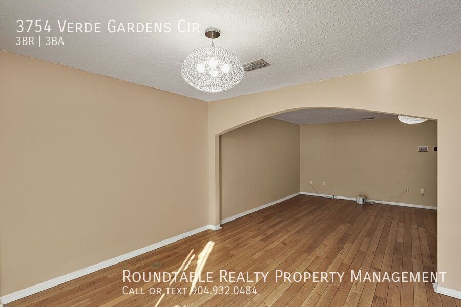 3 bedroom/ 2.5 bathroom townhome on the Northside! property image