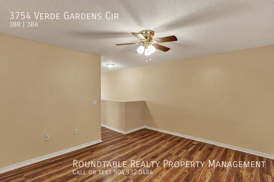 3 bedroom/ 2.5 bathroom townhome on the Northside! property image