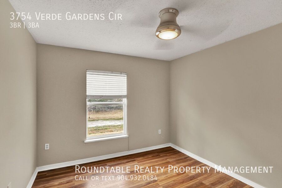 3 bedroom/ 2.5 bathroom townhome on the Northside! property image