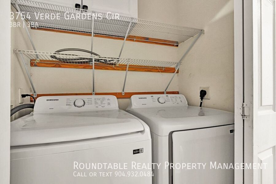 3 bedroom/ 2.5 bathroom townhome on the Northside! property image