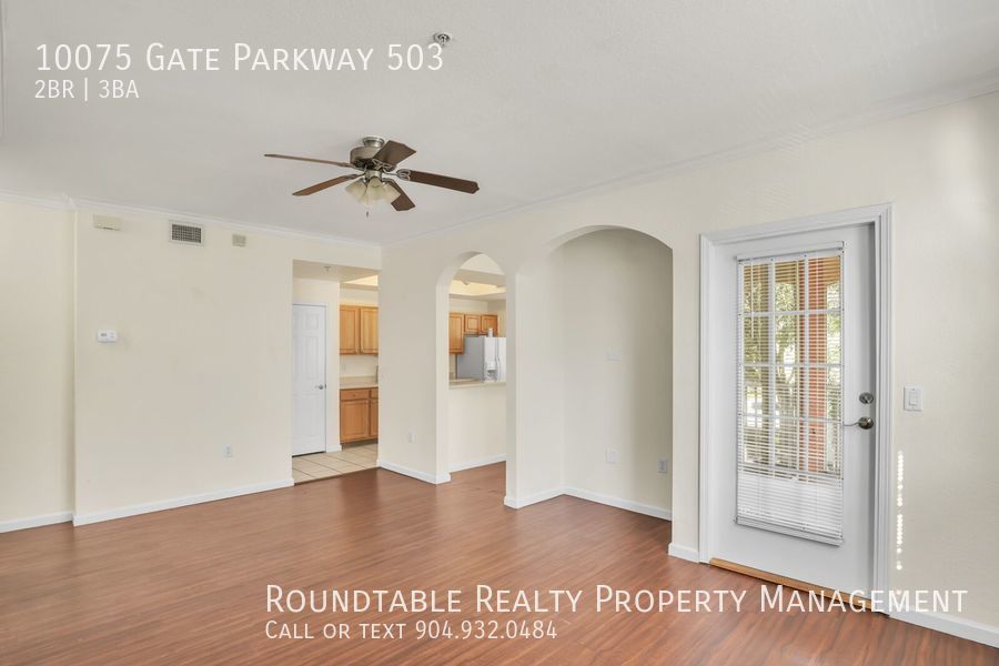 2 bedroom/ 2.5 bathroom condo next to St Johns Town center! property image