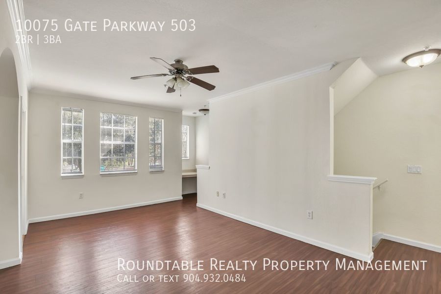 2 bedroom/ 2.5 bathroom condo next to St Johns Town center! property image