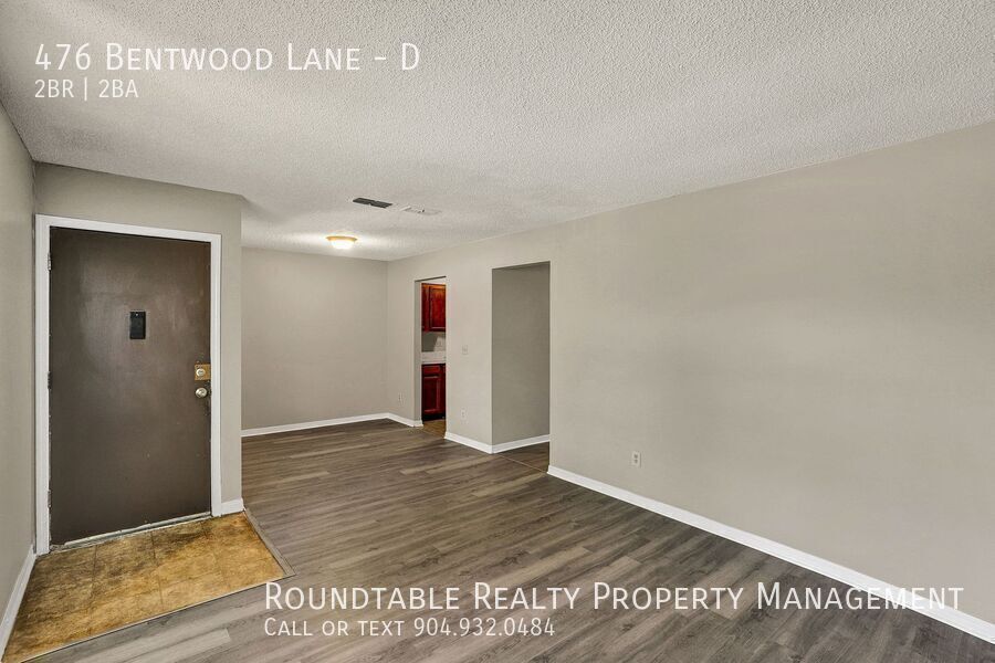 2 bedroom/ 1.5 bathroom apartment in Orange Park property image