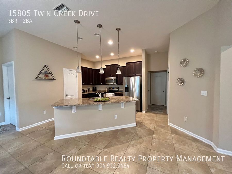 Beautiful 3 bedroom/ 2 bathroom home on the Northside- Pet Friendly!! property image