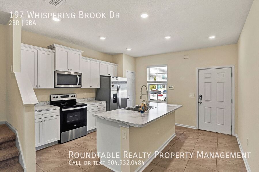 2 bedroom/ 2.5 bathroom townhome in St Augustine! property image