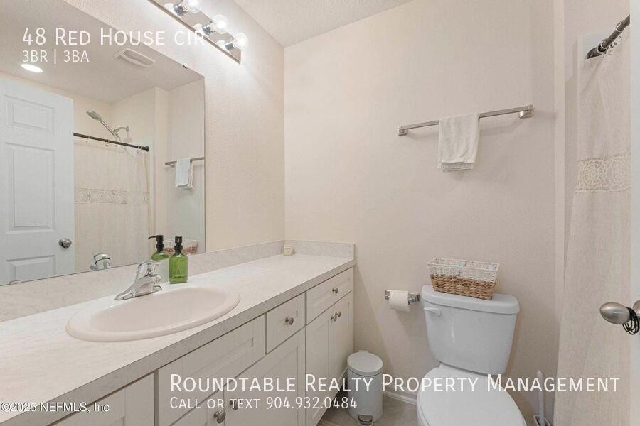 3-bedroom, 2.5-bathroom end unit townhouse mins from Downtown ST Augustine property image