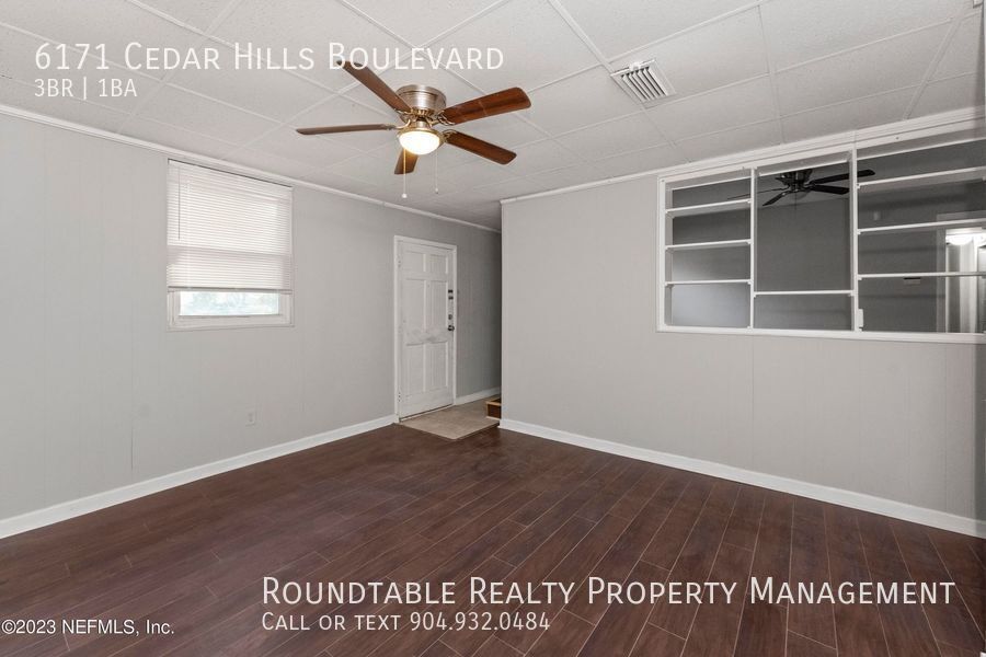 Renovated 3 bedroom/ 1 bathroom home on the Westside! property image
