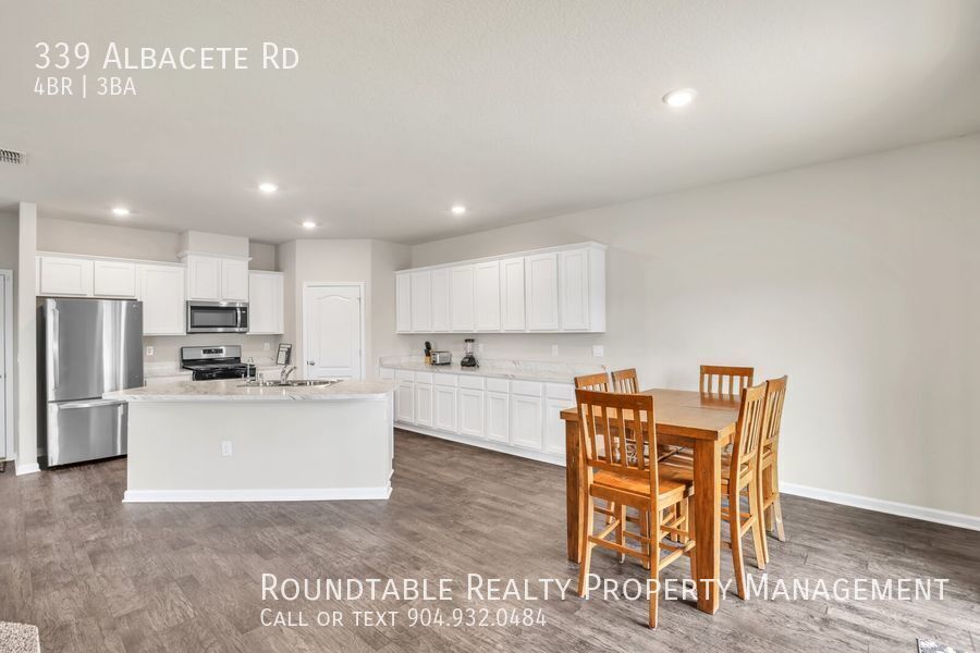 Like new 4 bedroom/3.5 bathroom home in St Augustine! property image