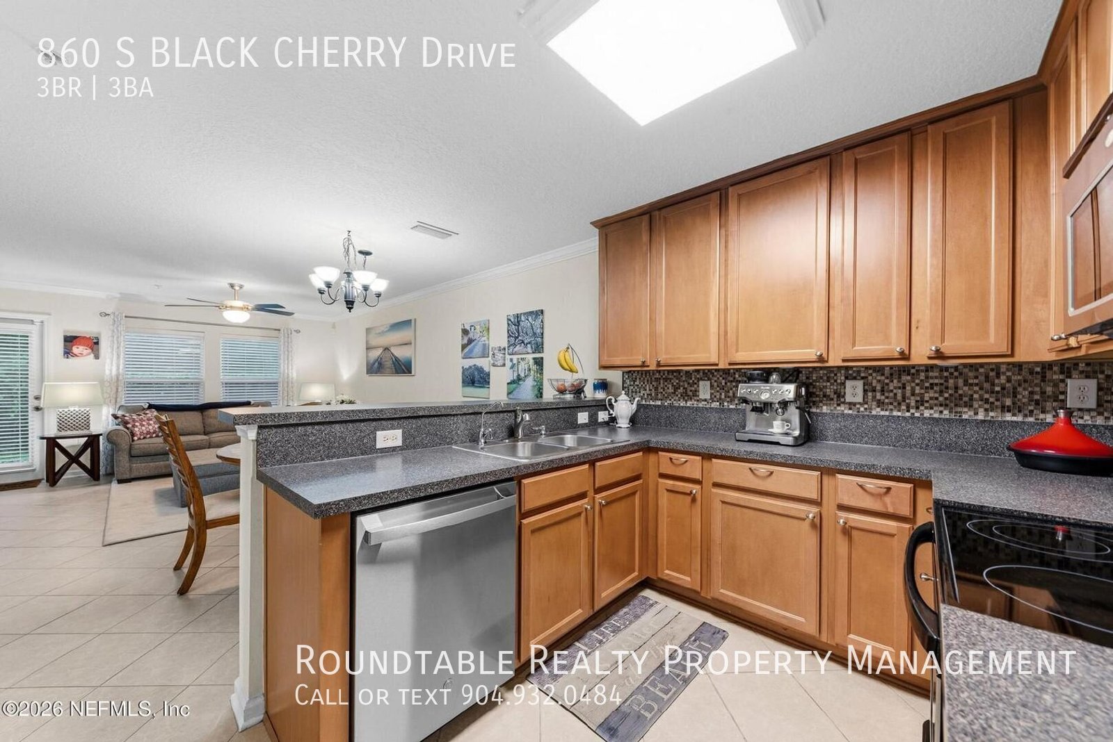 3 bedroom/ 2.5 bath townhome in St Johns! property image