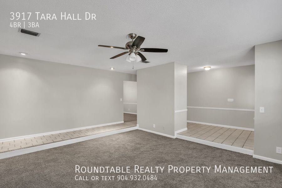 4 bedroom 2.5 bath home in Fort Caroline! property image